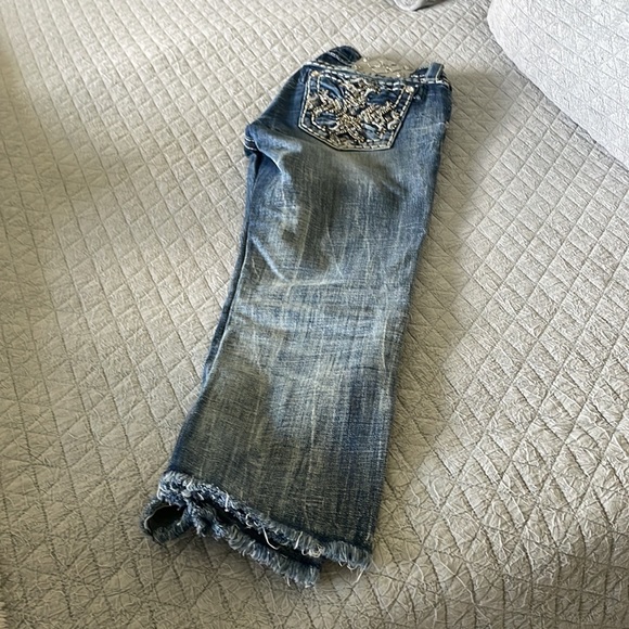 Miss Me signature cropped jeans size 27 - Picture 8 of 8